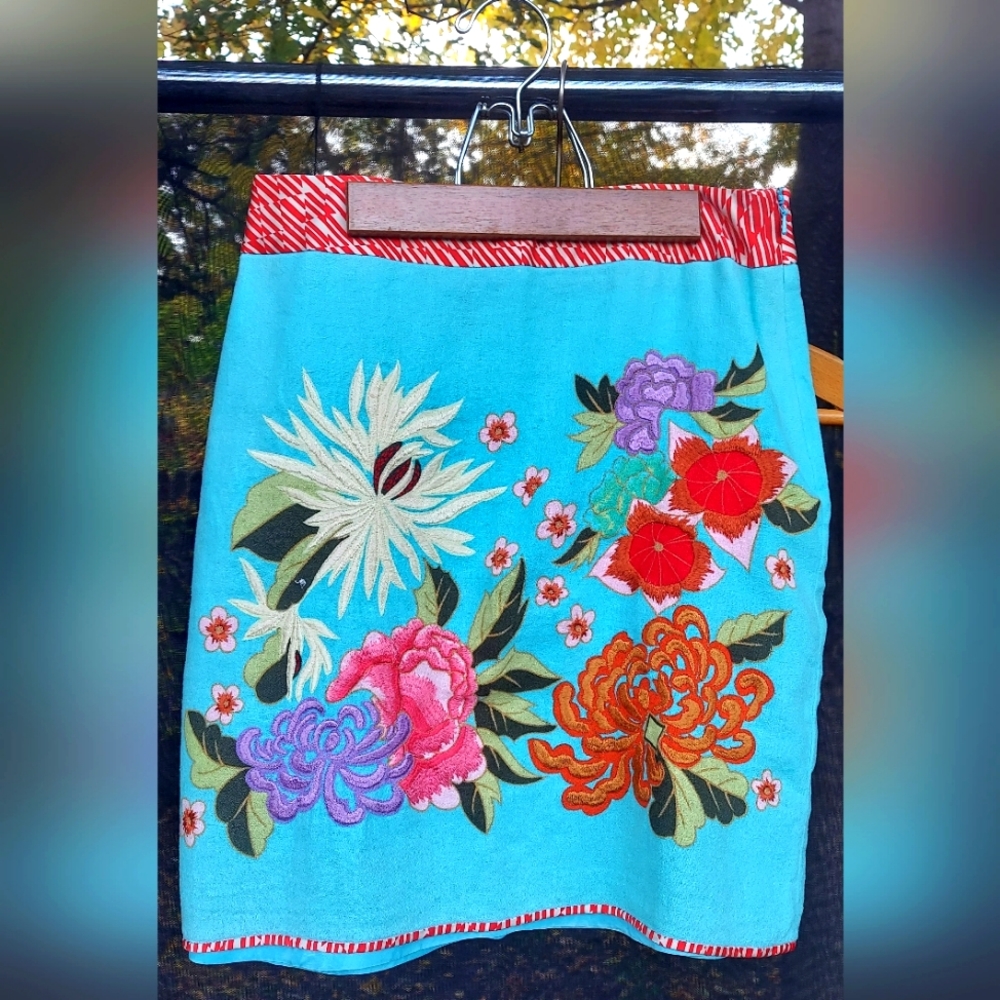 Etcetera Teal Embroidered Floral Mini Skirt